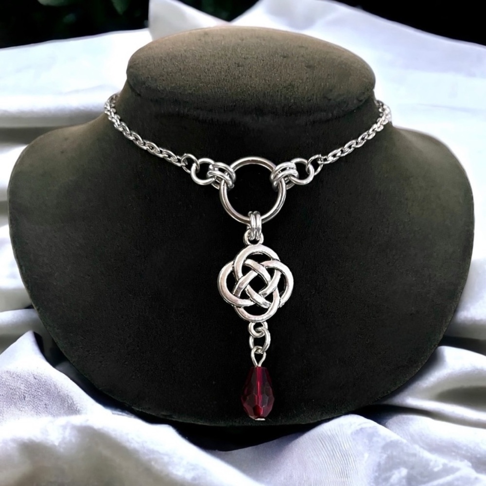🔴Necklace stainless steel cable link chain , celtic charm & dangly red crystal - Picture 5 of 10